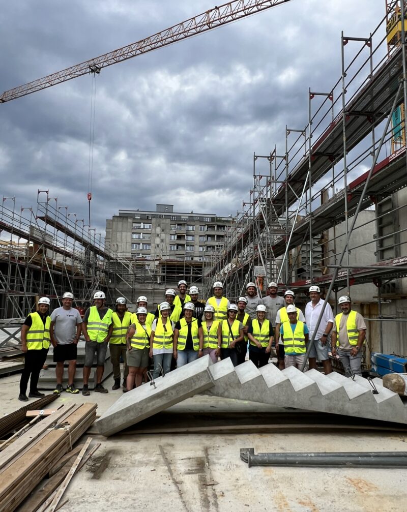 Baustellenbesuch mit unserem Büroteam auf die Grossbaustelle „Meinen Areal“ in Bern. Vielen Dank für den tollen Einblick.